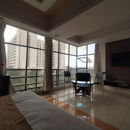 Hotel Grand Suites Indaur Kültér fotó
